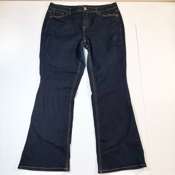 Lane Bryant Mid Rise Boot Jeans Bootcut Dark Wash Stretch Denim Size 18 - Picture 1 of 7